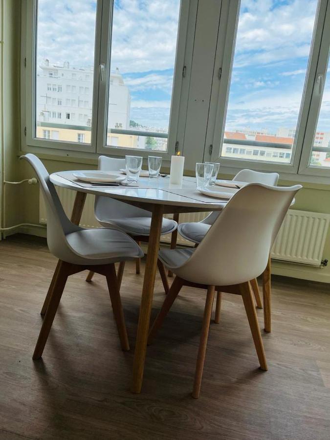 Espace 500 - Cosy, Wifi & Vue Sur La Ville Saint-Etienne  Luaran gambar